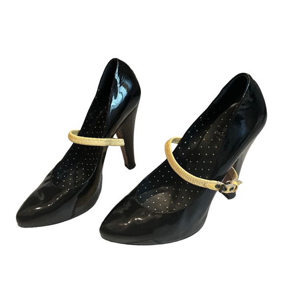 Moschino Cheap and Chic Black Patent Leather Mary Jane Pumps, Sz EU 40 - Picture 4 of 15
